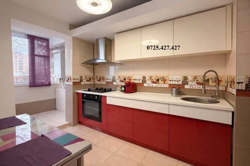 Modoran Ene nr. 7, Piata Rahova, de vanzare ap. 3 camere.